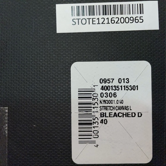 NWT YEEZY SEASON 4 - Never worn. White denim stretch ankle boot. Rare. Sold-out! - Picture 7 of 9